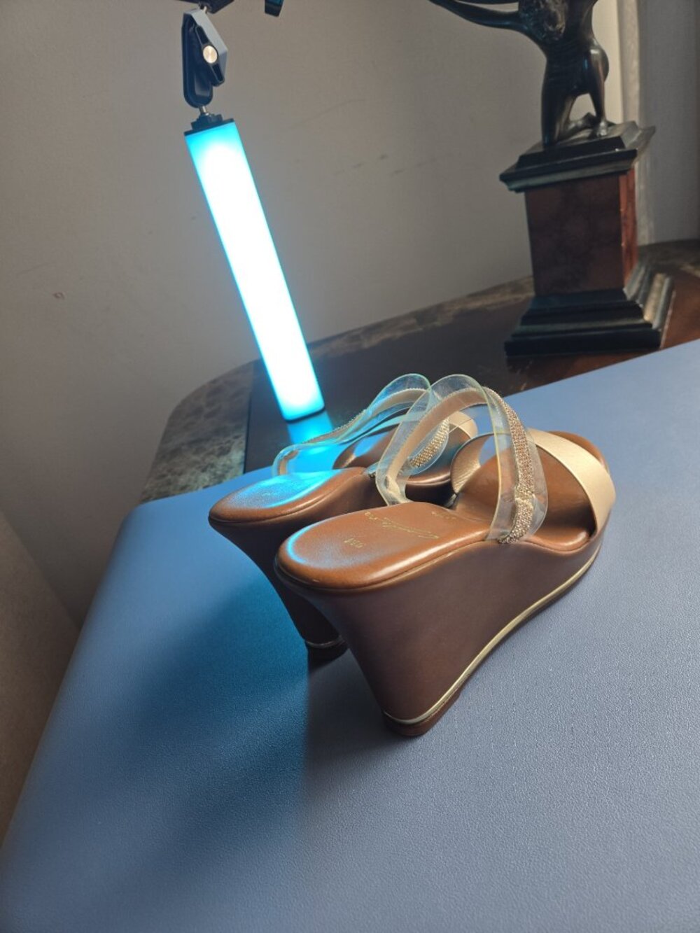 Contesa Made in Italia Clear Strap Wedge Sandals  8 M